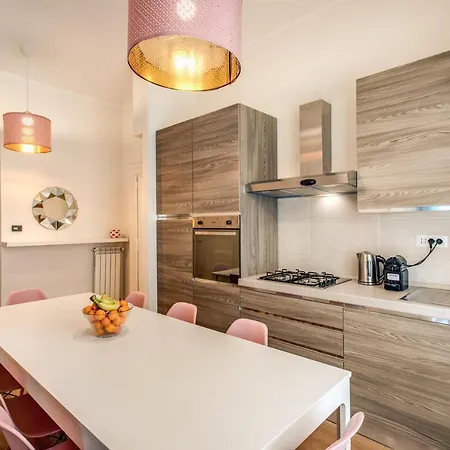 Diocleziano Triple Apartman